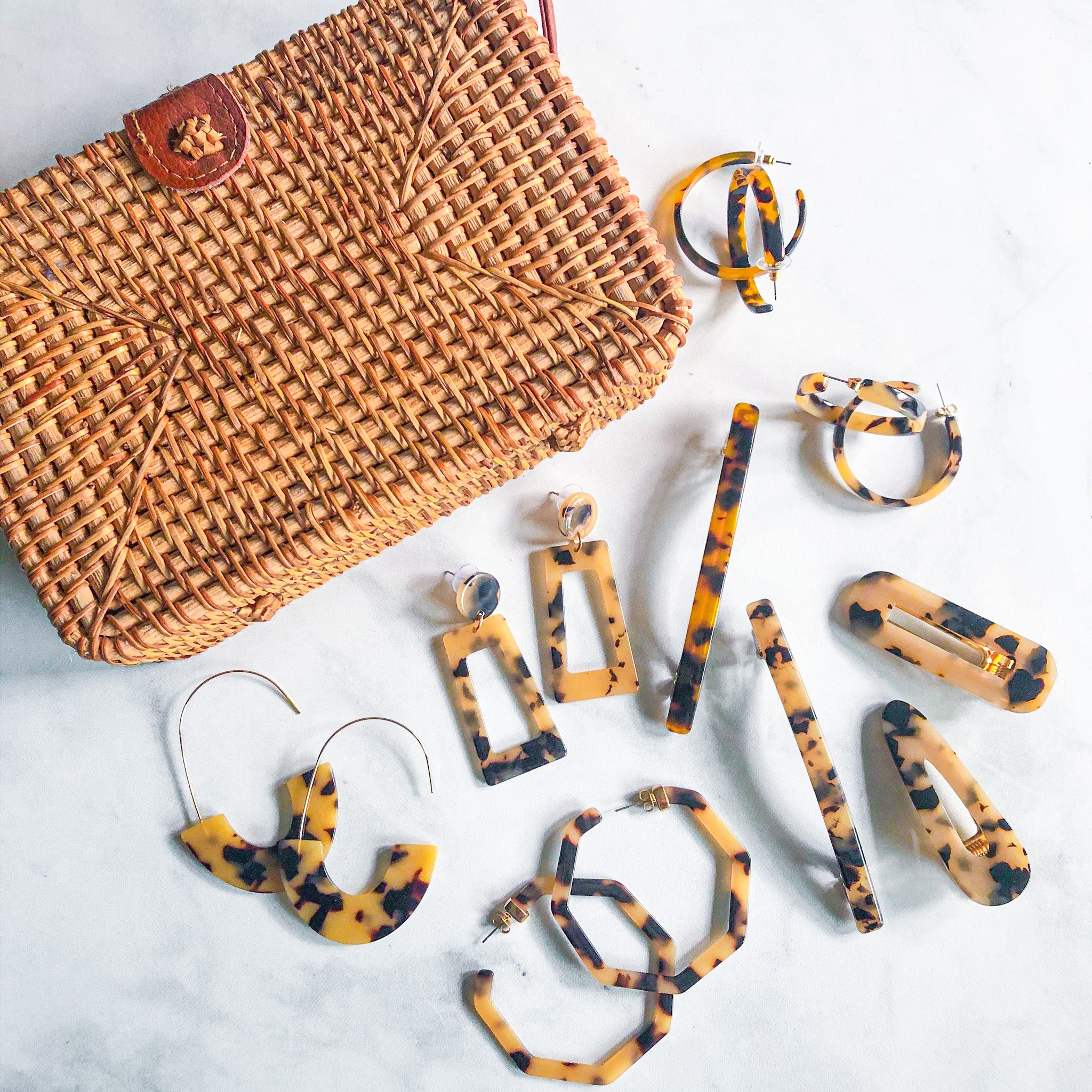 Acrylic Hair Clip - Set of 2