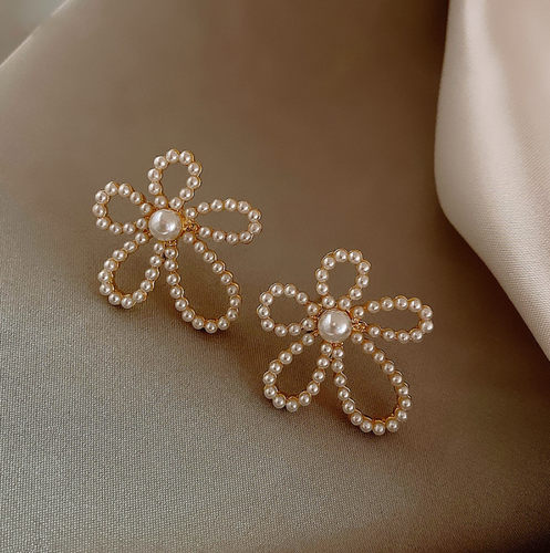 Hollow Flower Earrings